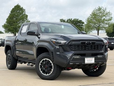 New 2026 Toyota Tacoma TRD Off-Road AWD/4WD image 2
