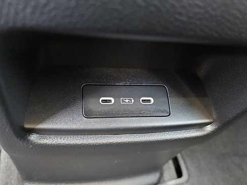 Used 2024 Honda CR-V EX image 11