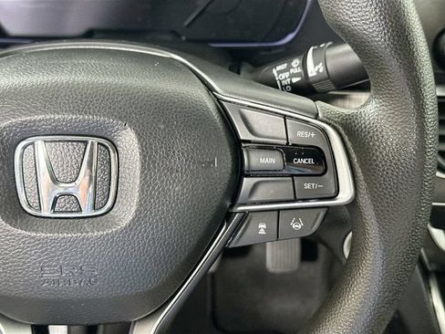 Used 2018 Honda Accord LX image 21
