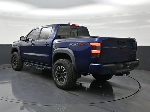 Used 2022 Nissan Frontier PRO-4X AWD/4WD image 3
