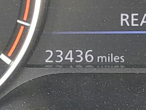 Used 2025 Nissan Altima 2.5 SV image 23