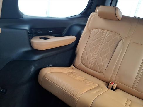 Used 2022 Jeep Grand Wagoneer Series III image 22