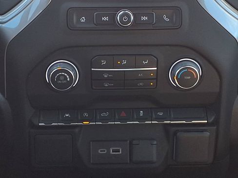 Used 2024 Chevrolet Silverado 1500 Custom RWD image 15