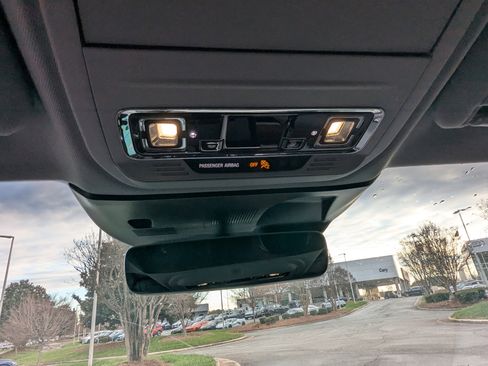 Used 2022 Lincoln Corsair Reserve w/ Elements Package image 25