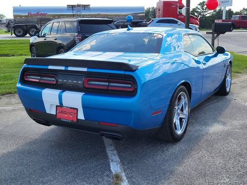 Used 2023 Dodge Challenger SRT Hellcat RWD image 2