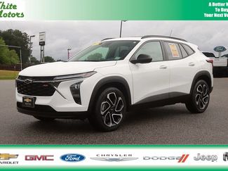 Used 2025 Chevrolet Trax RS w/ Sunroof Package FWD video 1