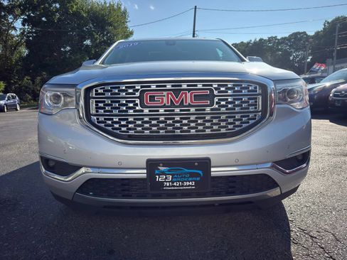 Used 2019 GMC Acadia Denali AWD/4WD image 2