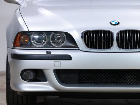 Used 2002 BMW M5 image 31