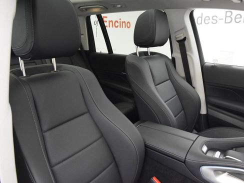 Certified 2026 Mercedes-Benz GLS 450 4MATIC image 17