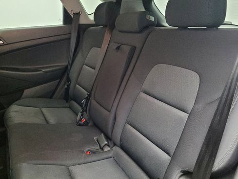 Used 2017 Hyundai Tucson Sport FWD image 18