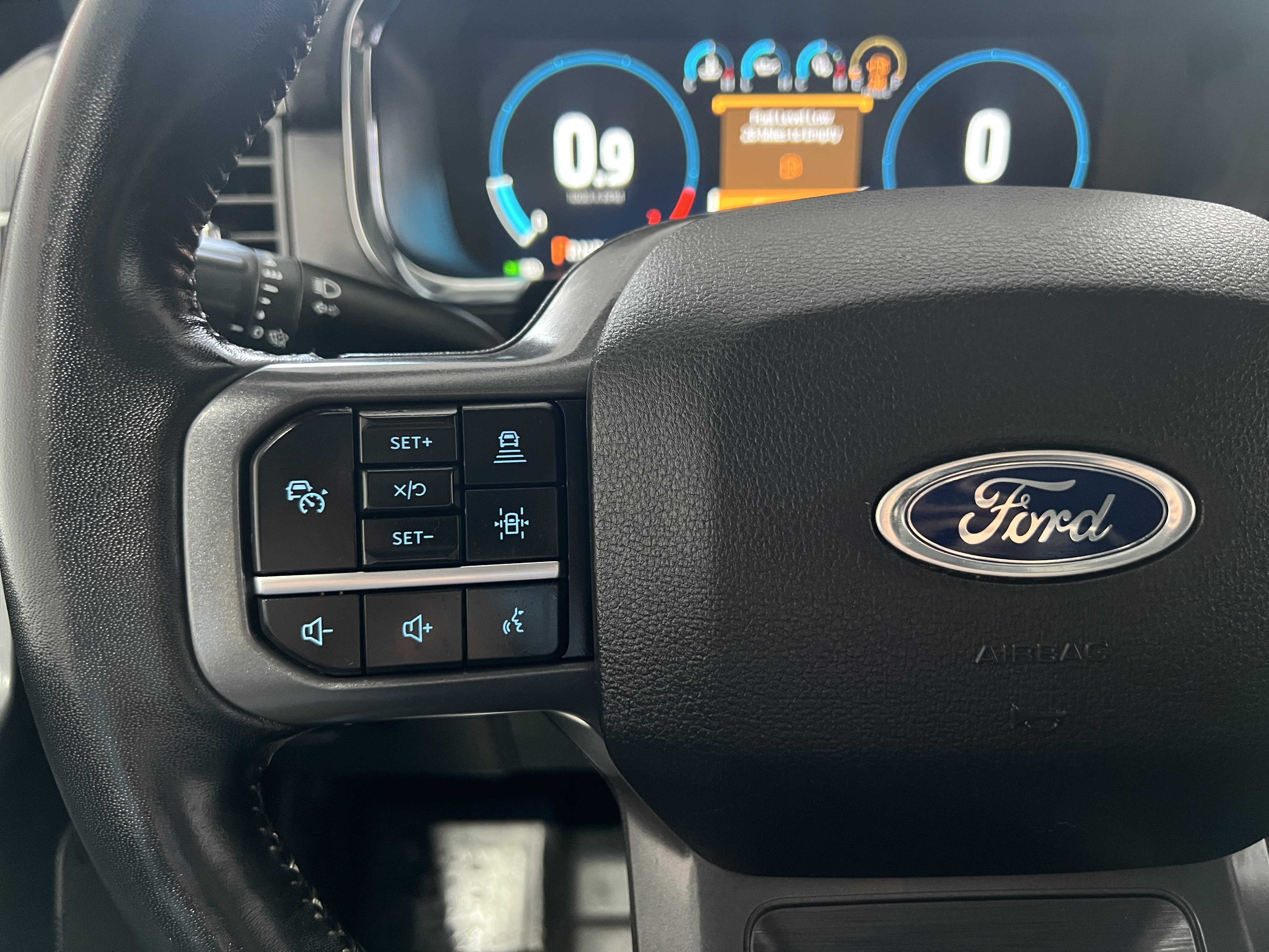Used 2021 Ford F150 Lariat AWD/4WD image 14
