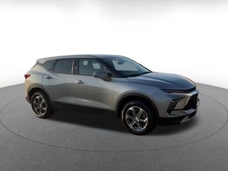 Used 2025 Chevrolet Blazer LT video 2