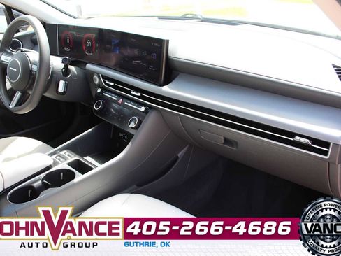 Used 2024 Hyundai Sonata SEL FWD image 14