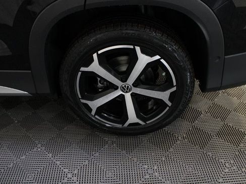 New 2026 Volkswagen Tiguan SE image 20