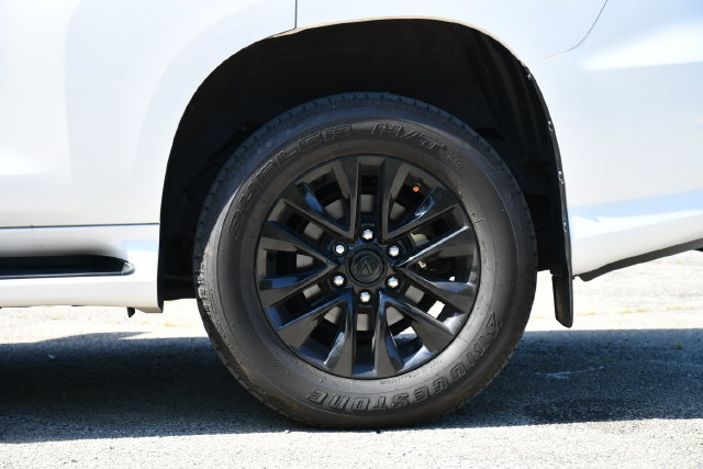 Used 2021 Lexus GX 460 Premium w/ Premium Package AWD/4WD image 10