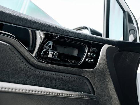 Used 2018 Honda Odyssey Elite image 21