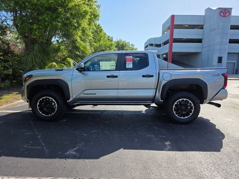 New 2026 Toyota Tacoma TRD Off-Road AWD/4WD image 8