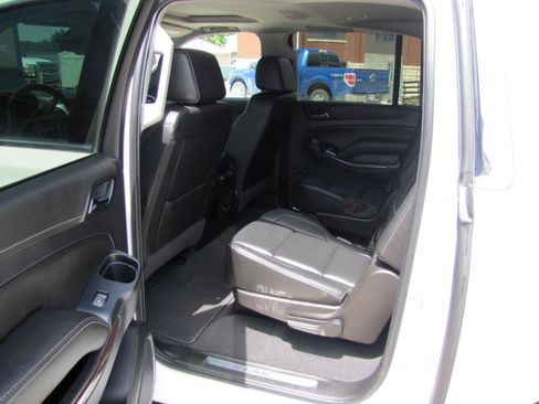 Used 2020 GMC Yukon XL SLT AWD/4WD image 11