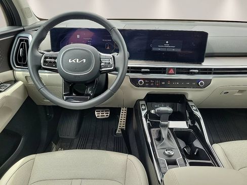 Used 2025 Kia Sorento SX FWD image 10