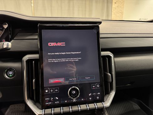 New 2026 GMC Acadia Elevation w/ Elevation Premium Package AWD/4WD image 29