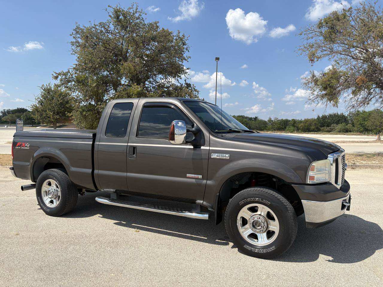 Used 2006 Ford F250 Lariat AWD/4WD image 57