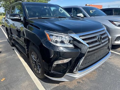 Used 2019 Lexus GX 460 Luxury AWD/4WD image 2