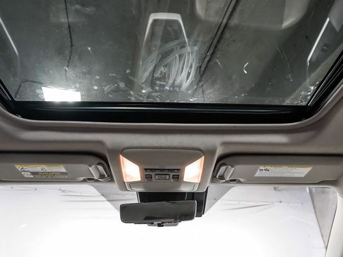 Certified 2021 Toyota RAV4 Limited FWD image 17