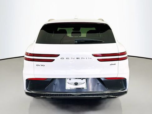 New 2026 Genesis GV70 2.5T Advanced AWD/4WD image 6