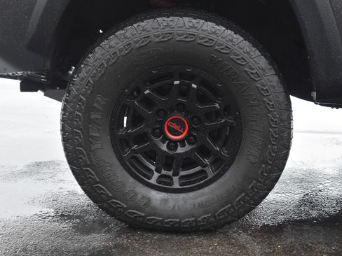 Used 2022 Toyota Tacoma TRD Pro image 42