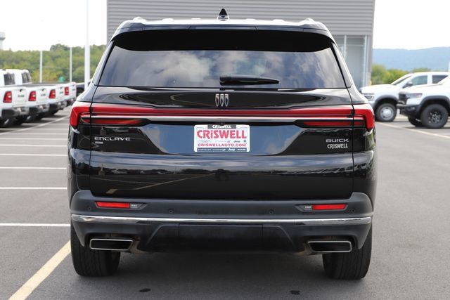 Used 2025 Buick Enclave Preferred AWD/4WD image 3