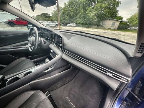 Used 2021 Hyundai Elantra SEL w/ Convenience Package FWD image 28