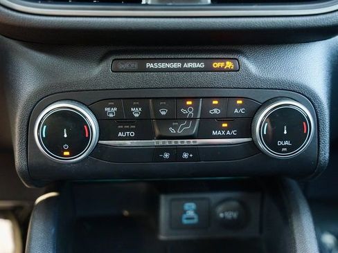 Used 2023 Ford Escape Active image 22