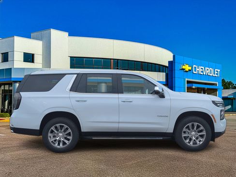 New 2026 Chevrolet Tahoe Premier RWD image 8