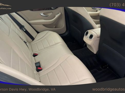 Used 2016 Mercedes-Benz C 300 4MATIC Sedan image 15