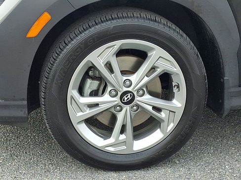 Certified 2023 Hyundai Kona SEL w/ Convenience Package image 10