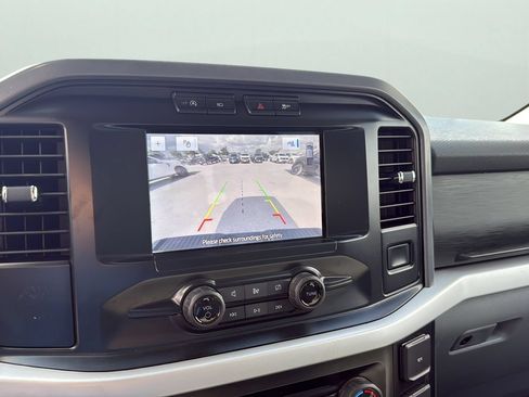 Used 2023 Ford F150 XLT AWD/4WD image 18
