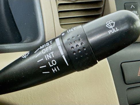Used 2006 Toyota Corolla CE FWD image 14