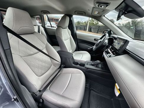 New 2026 Toyota Corolla Cross L image 33
