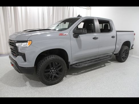 Certified 2024 Chevrolet Silverado 1500 LT Trail Boss w/ Convenience Package II AWD/4WD image 3