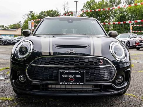 Used 2024 MINI Cooper Clubman S w/ Signature Upholstery Package image 2