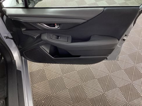 Used 2022 Subaru Legacy Premium image 9