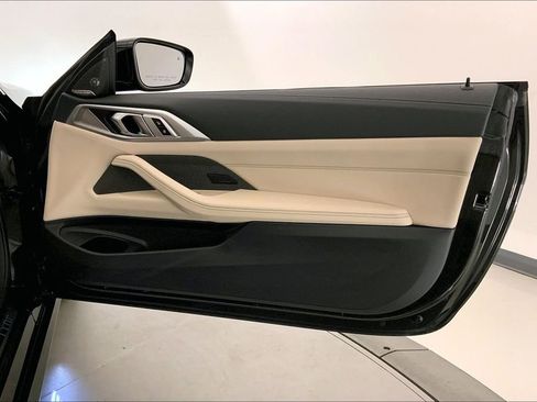 Certified 2023 BMW M440i Convertible w/ Premium Package RWD image 25