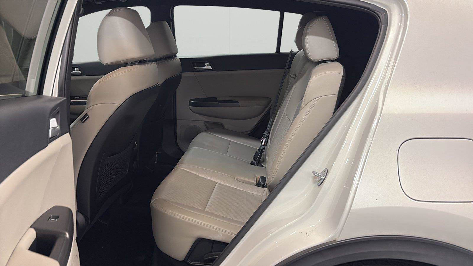 Used 2020 Kia Sportage S w/ S Sunroof Package FWD image 11