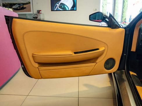Used 2007 Ferrari F430 Spider RWD image 8