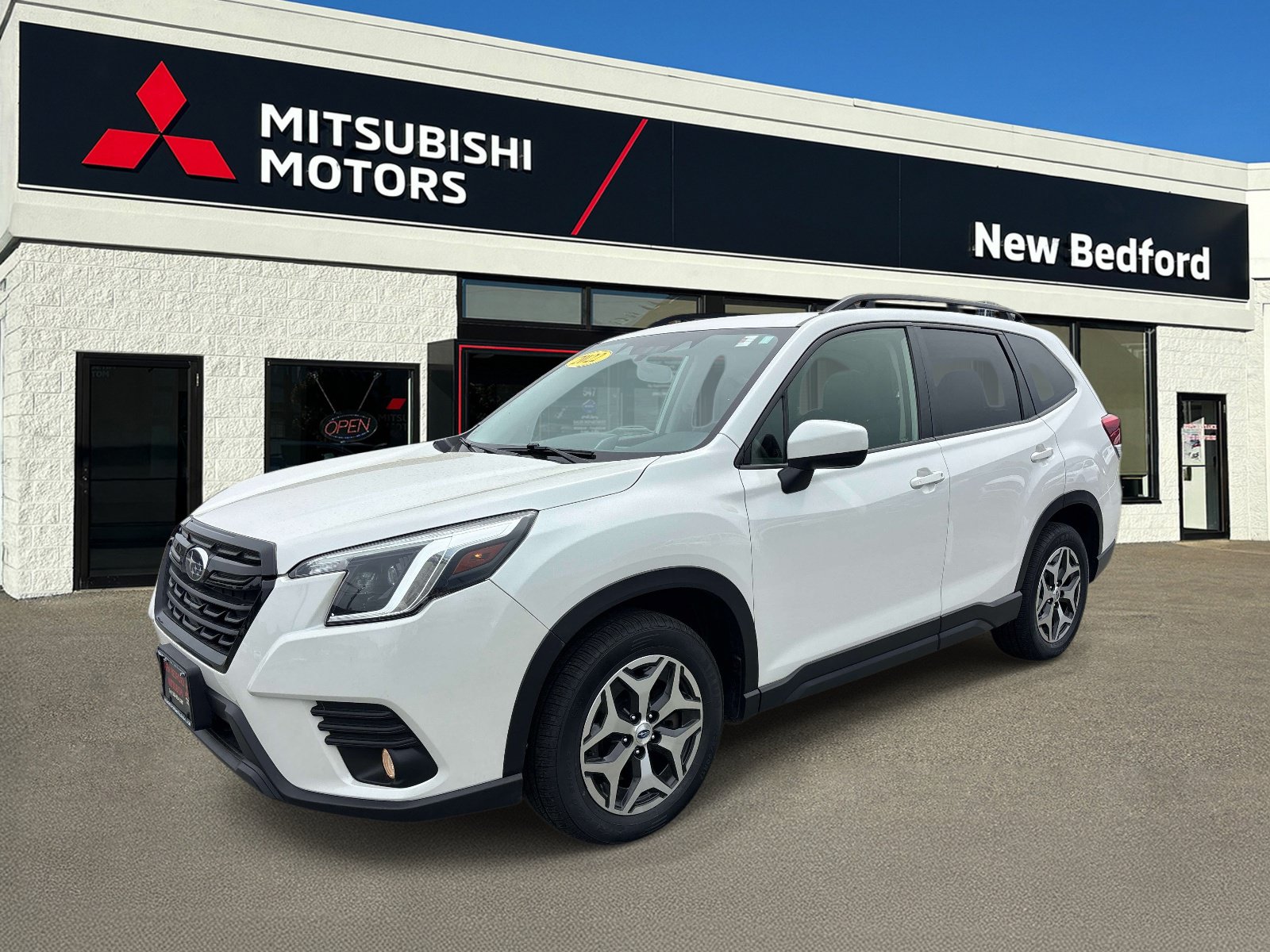 Used 2022 Subaru Forester Premium AWD/4WD image 1