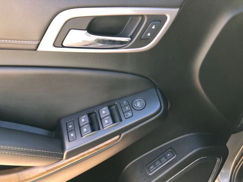 Used 2019 GMC Yukon XL Denali w/ Open Road Package image 11