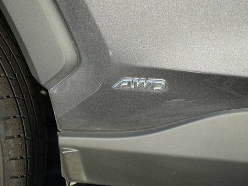 Used 2022 Toyota RAV4 XLE Premium AWD/4WD image 11