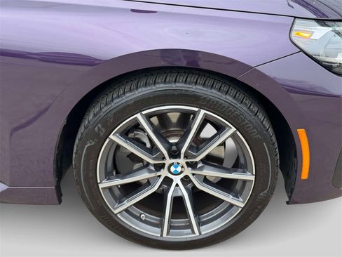 Certified 2025 BMW 230i xDrive Coupe w/ Convenience Package image 9