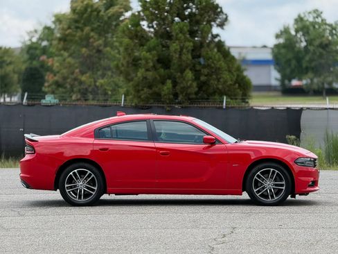 Used 2018 Dodge Charger GT AWD/4WD image 7