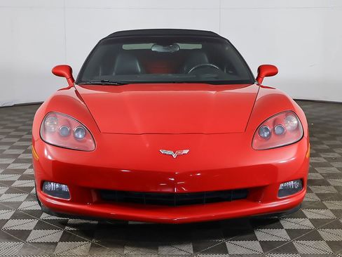 Used 2006 Chevrolet Corvette Convertible w/ Preferred Equipment Group RWD image 10
